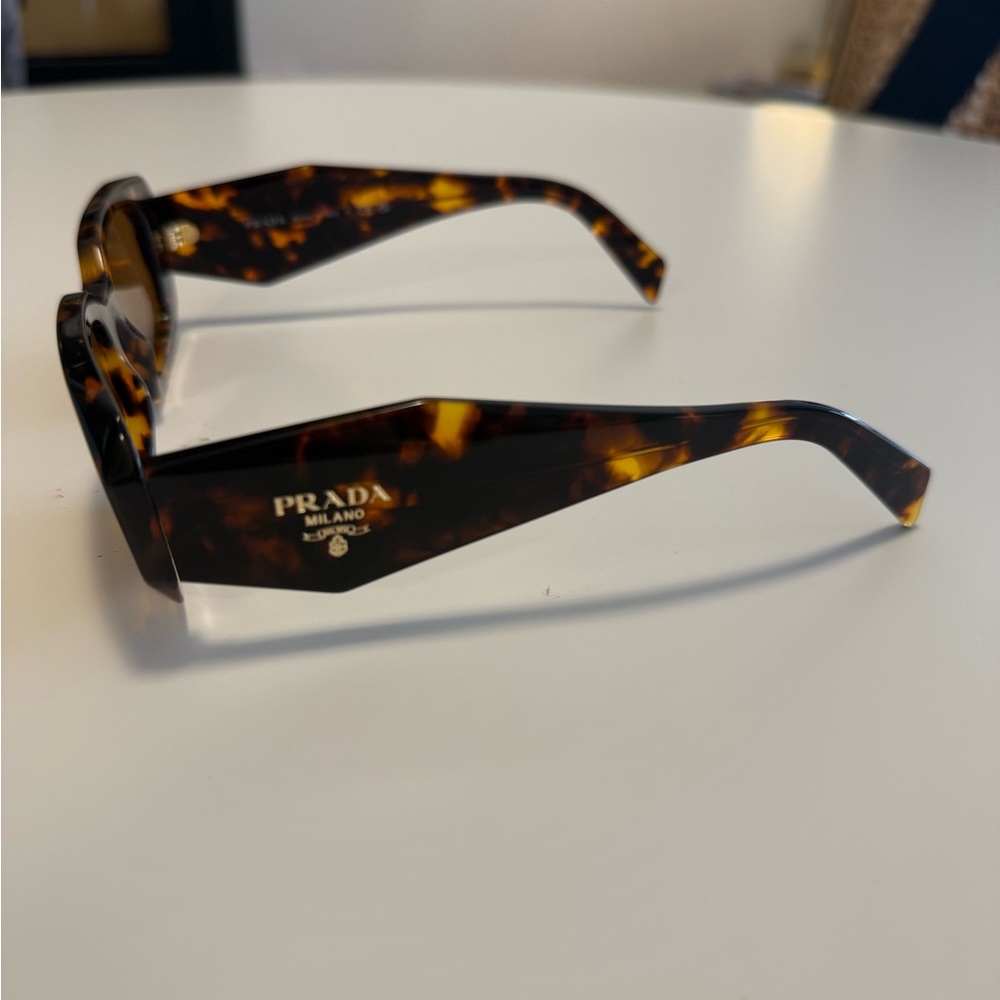 Prada 51MM SP17W Havanabrown Tortoise Sunglasses - Picture 2 of 5